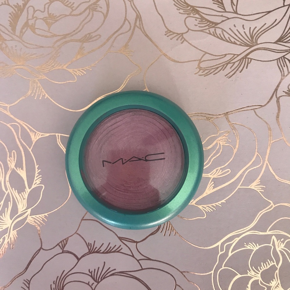 FOR TIAMARIA- MAC Cosmetics Blushcreme